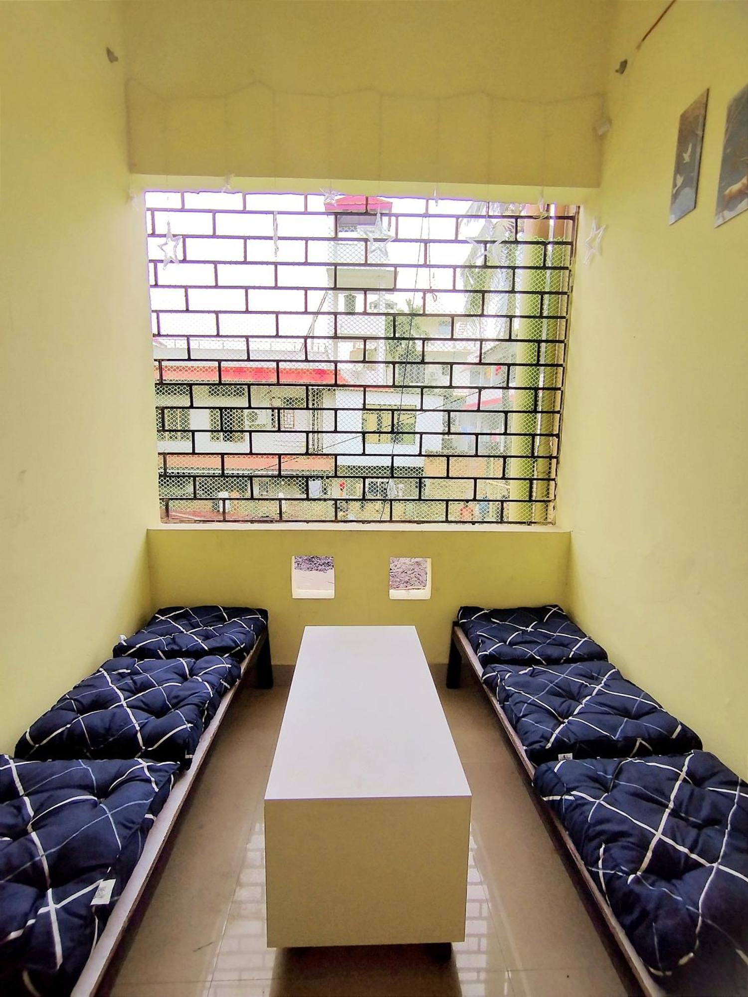 Nomad'S Nest Backpackers Hostel Guwahati Exteriör bild