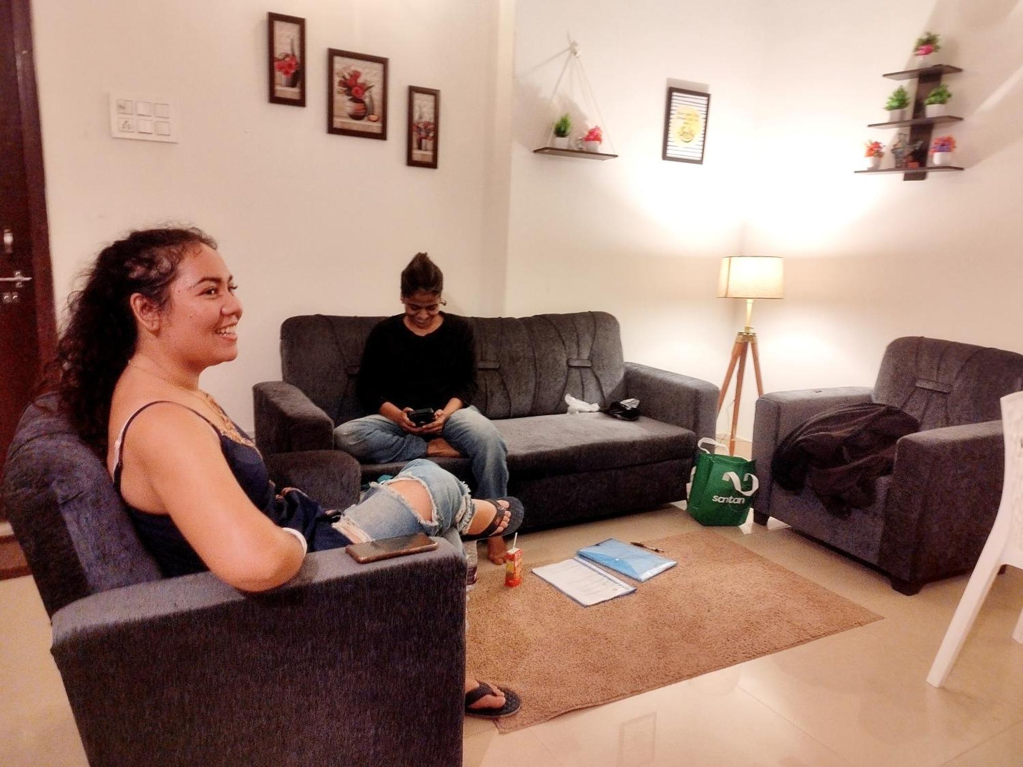 Nomad'S Nest Backpackers Hostel Guwahati Exteriör bild